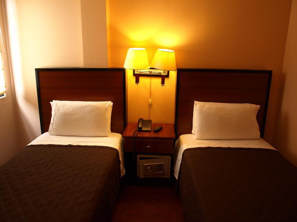 Hotel The Palm House Inn Сан Хосе Екстериор снимка
