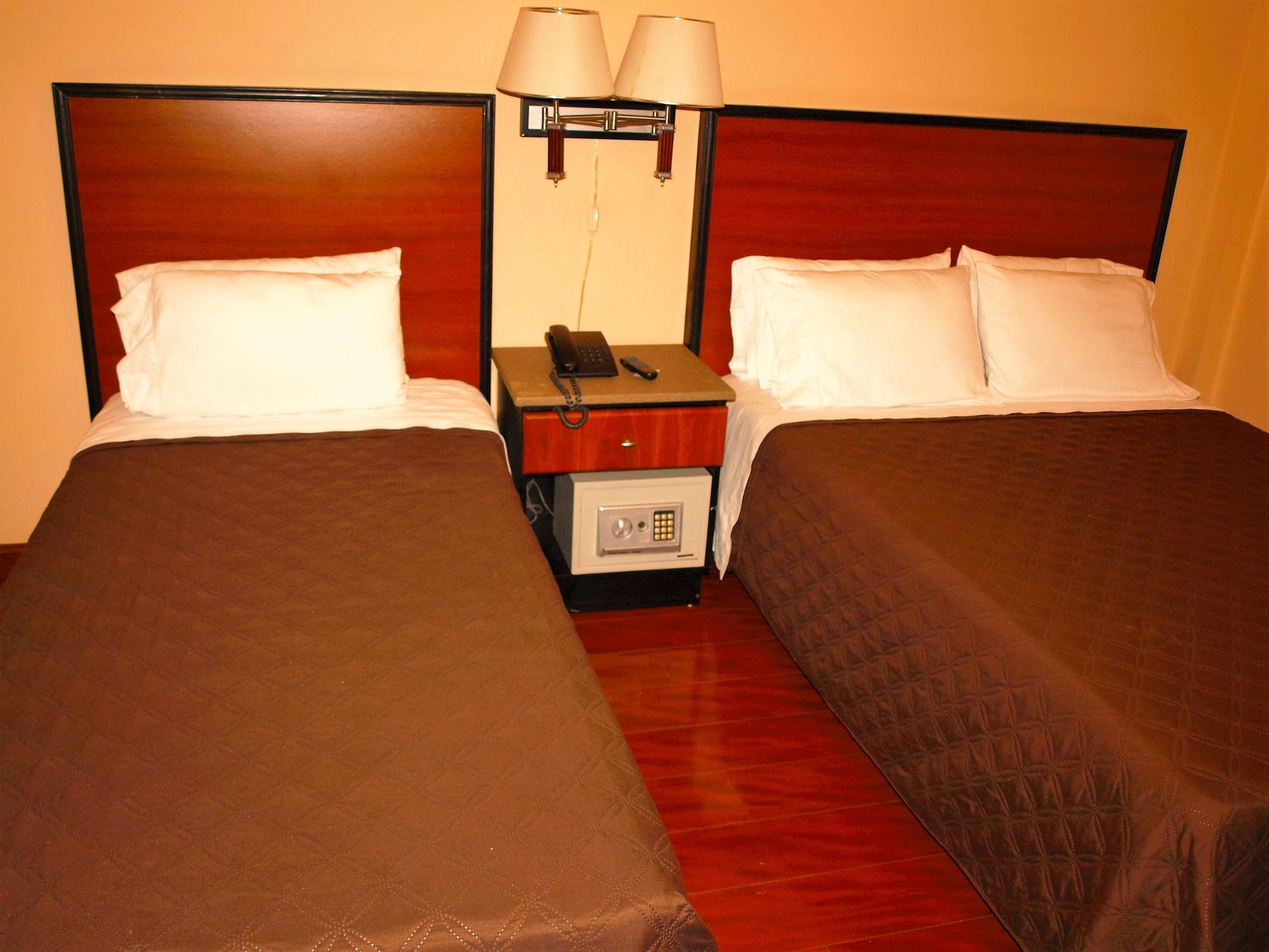 Hotel The Palm House Inn Сан Хосе Екстериор снимка