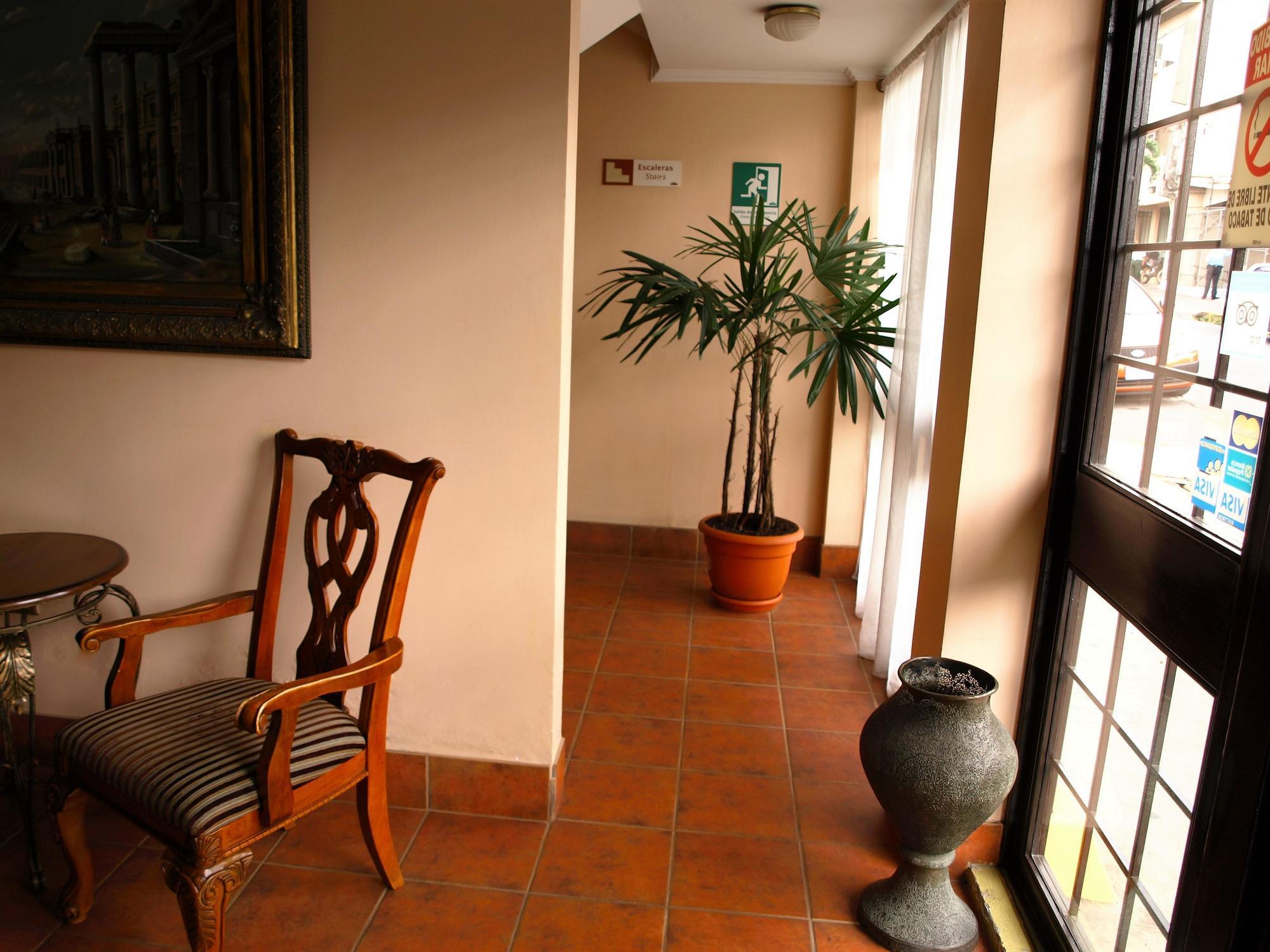 Hotel The Palm House Inn Сан Хосе Екстериор снимка
