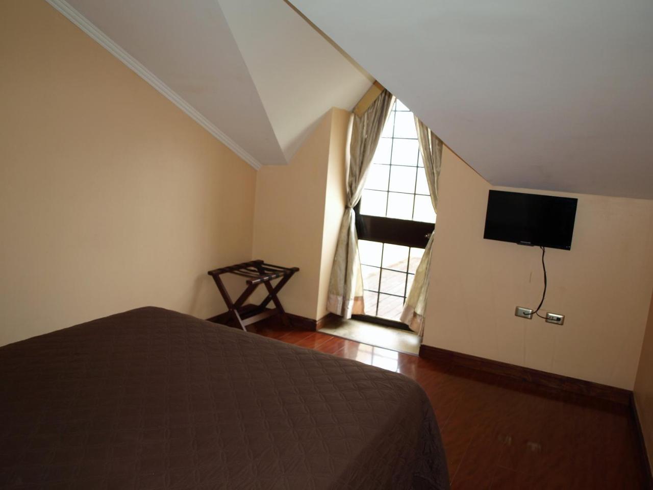 Hotel The Palm House Inn Сан Хосе Екстериор снимка